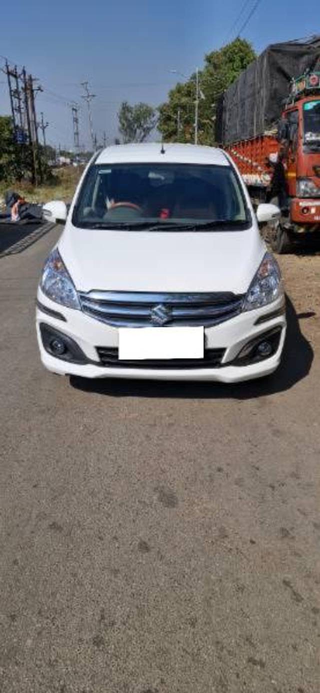 https://images10.gaadi.com/usedcar_image/4516444/original/processed_3a8cfe04-3aae-43f0-bf85-15716c7d1fca.jpg?imwidth=6400