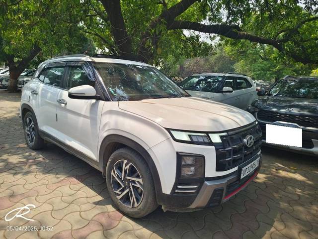 https://images10.gaadi.com/usedcar_image/4516450/original/processed_076c0949866db7ec1b9e78a1f2e6b464.jpg?imwidth=6400