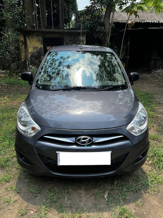https://images10.gaadi.com/usedcar_image/4516451/original/processed_2465184d840727eb0f837bcfd3929f92.jpg?imwidth=6400