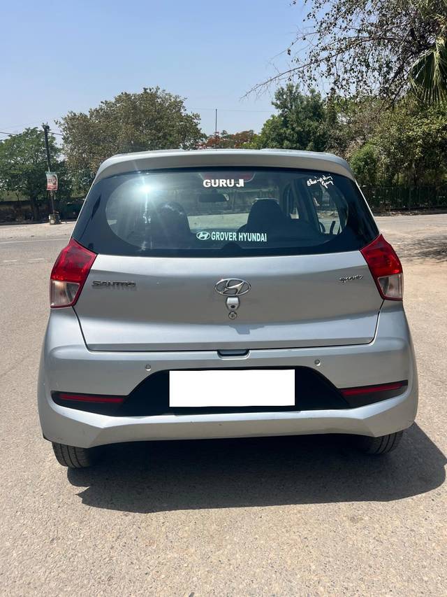 https://images10.gaadi.com/usedcar_image/4516464/original/processed_8a6a916acefb4059b31892fc0dd381bd.jpg?imwidth=6402