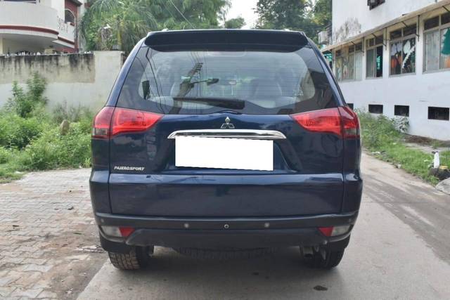 https://images10.gaadi.com/usedcar_image/4516468/original/processed_aaf7219fc73b629df3c467cf6503a279.jpg?imwidth=6402