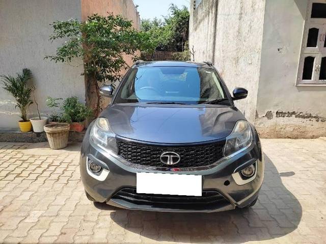 https://images10.gaadi.com/usedcar_image/4516483/original/processed_b060738f-ce60-4ad8-9d80-5cf4dc158c51.jpg?imwidth=6400
