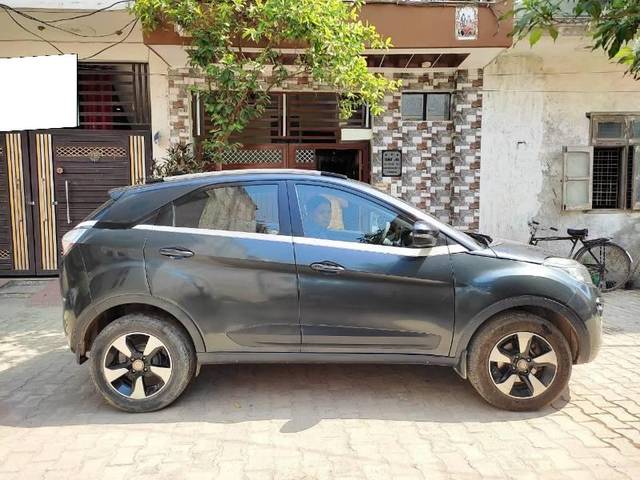 https://images10.gaadi.com/usedcar_image/4516483/original/processed_cb1df974-36bb-43a9-9a84-6d6e0287572b.jpg?imwidth=6401