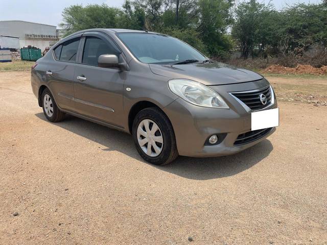 https://images10.gaadi.com/usedcar_image/4516486/original/processed_f25a17ca728820765f16face70eff9ee.jpg?imwidth=6400