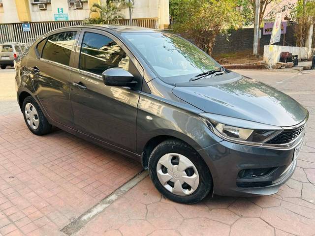 https://images10.gaadi.com/usedcar_image/4516559/original/processed_3ea042dafb826bd51a04b75082b2b010.jpg?imwidth=6400