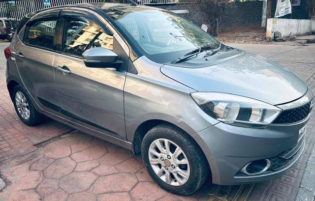 https://images10.gaadi.com/usedcar_image/4516564/original/processed_b4579aa359e8dffeac3f597d55318630.jpg?imwidth=6400