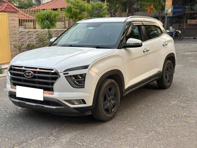 https://images10.gaadi.com/usedcar_image/4516574/original/processed_6186071eb7a91c668ead8e2cf183fcc3.jpg?imwidth=6400