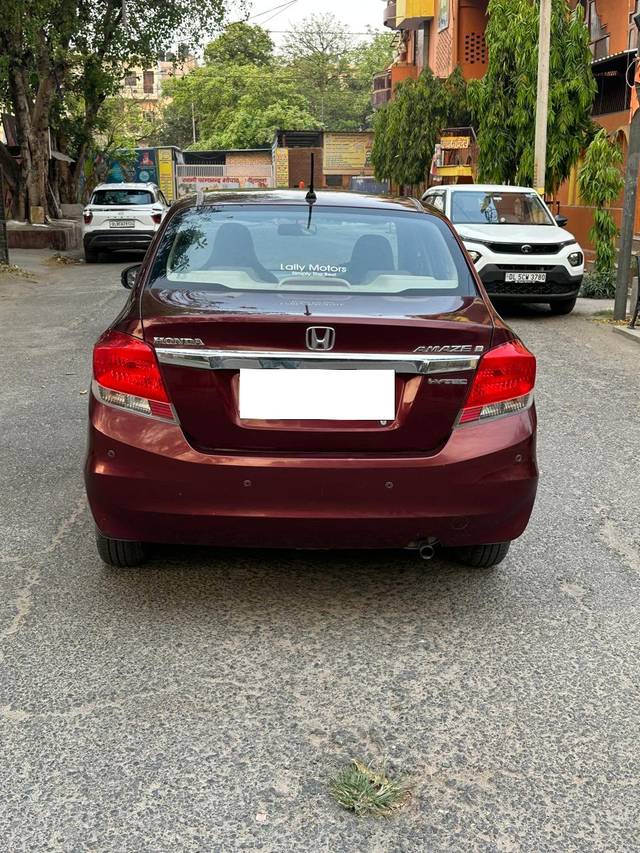 https://images10.gaadi.com/usedcar_image/4516582/original/processed_315c60a26f562243f954e7525617b488.jpg?imwidth=6401