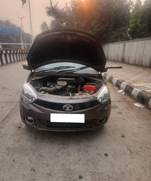 https://images10.gaadi.com/usedcar_image/4516591/original/processed_b8b8ff5a1d8e5a3742e817d0534bb479.jpg?imwidth=6400