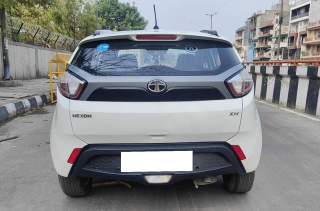 https://images10.gaadi.com/usedcar_image/4516594/original/processed_1ff13b7d19beab9eec681044a7716abc.jpg?imwidth=6402