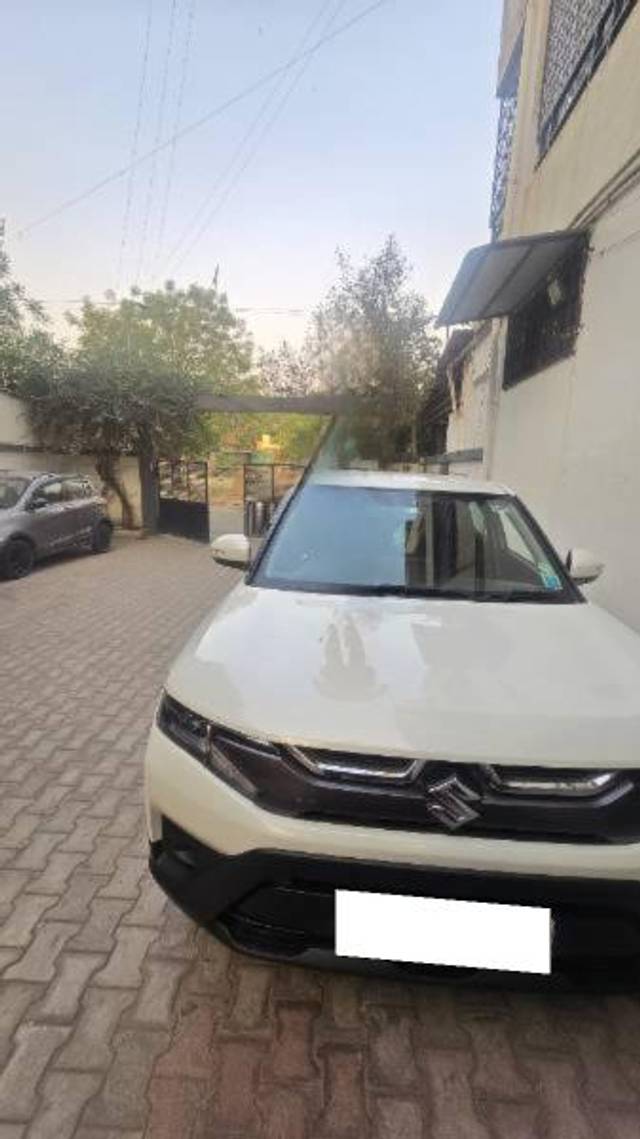 https://images10.gaadi.com/usedcar_image/4516601/original/processed_f9b8819d-df5e-4121-ad7d-3974cf3fc558.jpg?imwidth=6400