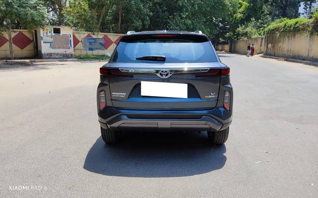 https://images10.gaadi.com/usedcar_image/4516607/original/processed_8c6b6b9d18a7ccb994cd070008b4169e.jpeg?imwidth=6402