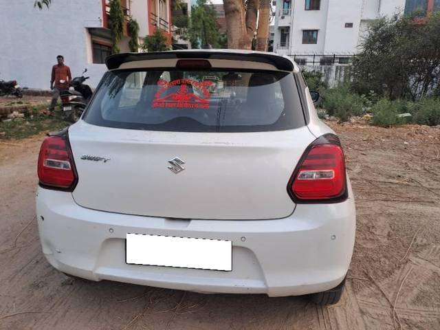 https://images10.gaadi.com/usedcar_image/4516611/original/processed_e2583d62-1991-4a4a-b82c-c914f8324831.jpg?imwidth=6400