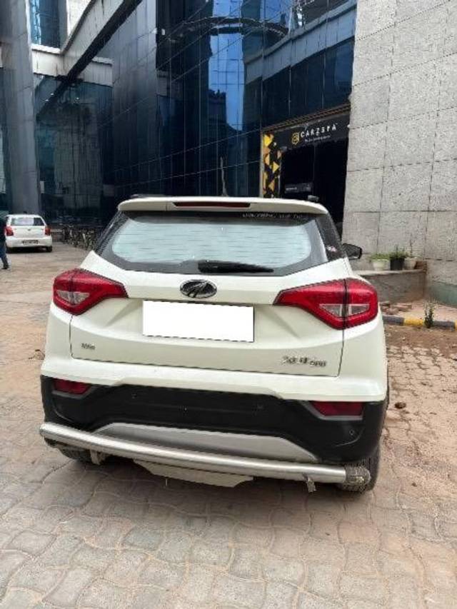 https://images10.gaadi.com/usedcar_image/4516623/original/processed_d8cca3b7-3f95-4fa7-b88f-f6bdf77ac203.jpg?imwidth=6402