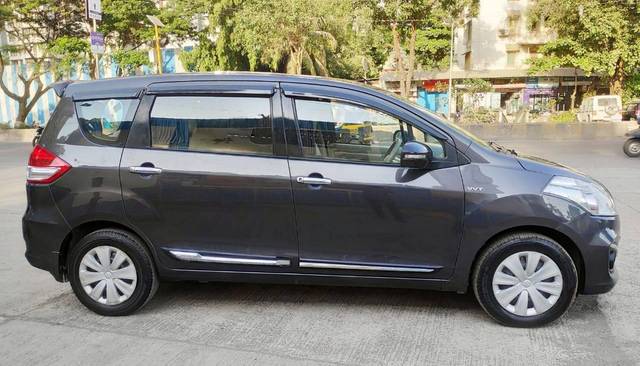 https://images10.gaadi.com/usedcar_image/4516630/original/processed_9845dc12efda855fc6f4d6b6b7d33410.jpg?imwidth=6401
