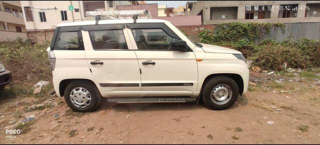 https://images10.gaadi.com/usedcar_image/4516703/original/processed_860c6854-99e0-4785-8fe7-81634b4e98dd.jpg?imwidth=6401