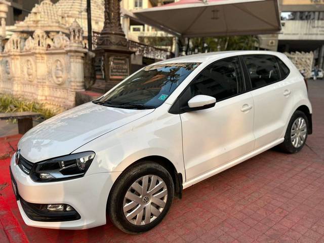 https://images10.gaadi.com/usedcar_image/4516707/original/processed_e43d5de8ebb32f6255e7097e4c1bd5d6.jpg?imwidth=6400