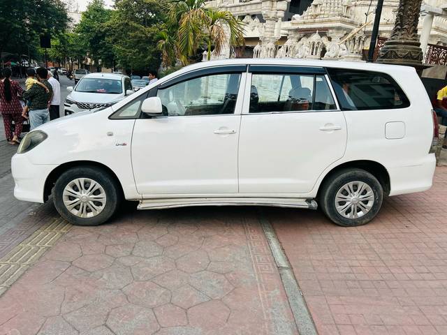 https://images10.gaadi.com/usedcar_image/4516717/original/d0bfdf6320cd4283104a223b884e07bb.jpg?imwidth=6402