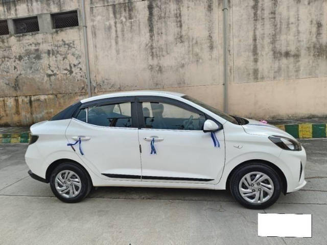 https://images10.gaadi.com/usedcar_image/4516742/original/c93ba526d240b0940a8e002773761d90.png?imwidth=6402