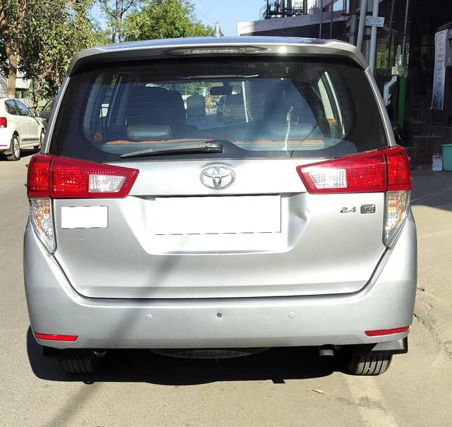 https://images10.gaadi.com/usedcar_image/4516746/original/processed_40cedac552e06b806a8cd07cc112a383.jpeg?imwidth=6401