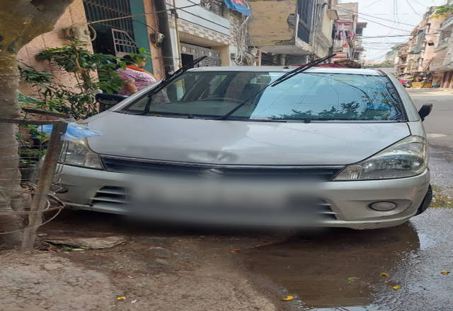 https://images10.gaadi.com/usedcar_image/4516769/original/37feb6f0-8803-4d0e-a536-471cfa536f2a.?imwidth=6400