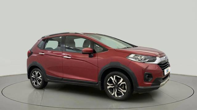 https://images10.gaadi.com/usedcar_image/4516783/original/940e954173c8f71c0bf79d852b454fdb.jpg?imwidth=6400