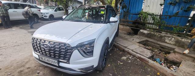 https://images10.gaadi.com/usedcar_image/4516814/original/processed_ee90547979ff09ccfdf97dd0c21e0b24.jpg?imwidth=6401