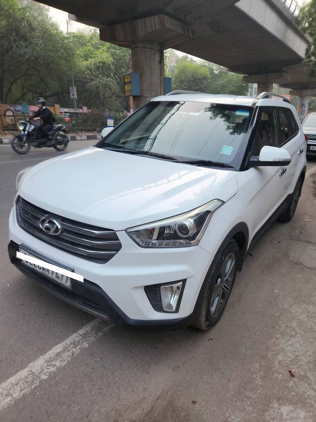 https://images10.gaadi.com/usedcar_image/4516815/original/processed_7224a853264ccb77b1571b71e5333d53.jpg?imwidth=6402