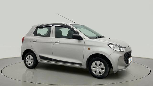 https://images10.gaadi.com/usedcar_image/4516817/original/f5315336e48880335ca521279774f78e.jpg?imwidth=6400