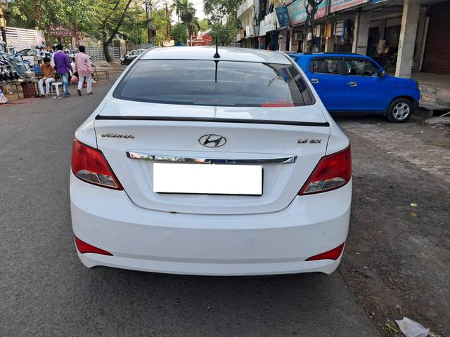 https://images10.gaadi.com/usedcar_image/4516819/original/processed_9d60e7fac29a5e27e493fcc9f9453e3c.jpg?imwidth=6402