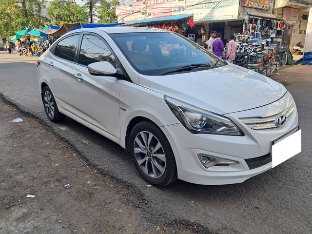 https://images10.gaadi.com/usedcar_image/4516819/original/processed_aa8688de24500cb4e47597662d2cfadc.jpg?imwidth=6400