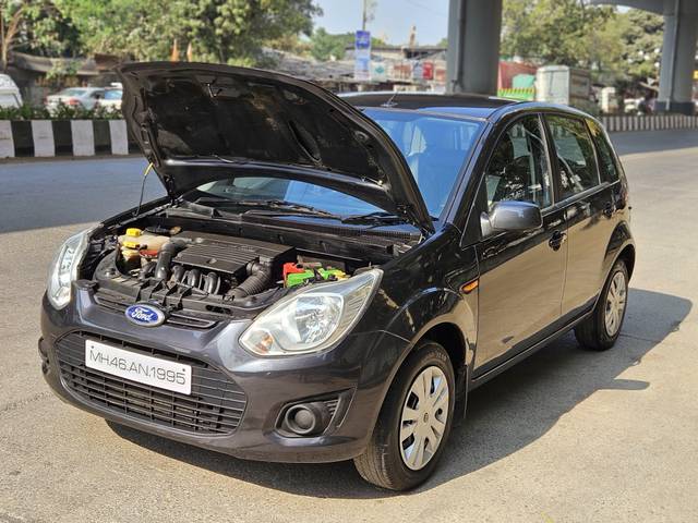 https://images10.gaadi.com/usedcar_image/4516821/original/processed_0a1f0884d89cbc94ff827a6233bc5ecb.jpg?imwidth=6400
