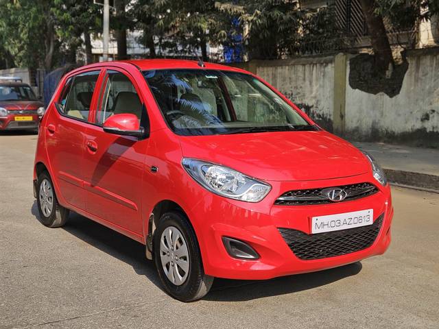 https://images10.gaadi.com/usedcar_image/4516831/original/processed_289cfaa3ee6de8248ec6fbd8ad8ba9c4.jpg?imwidth=6400