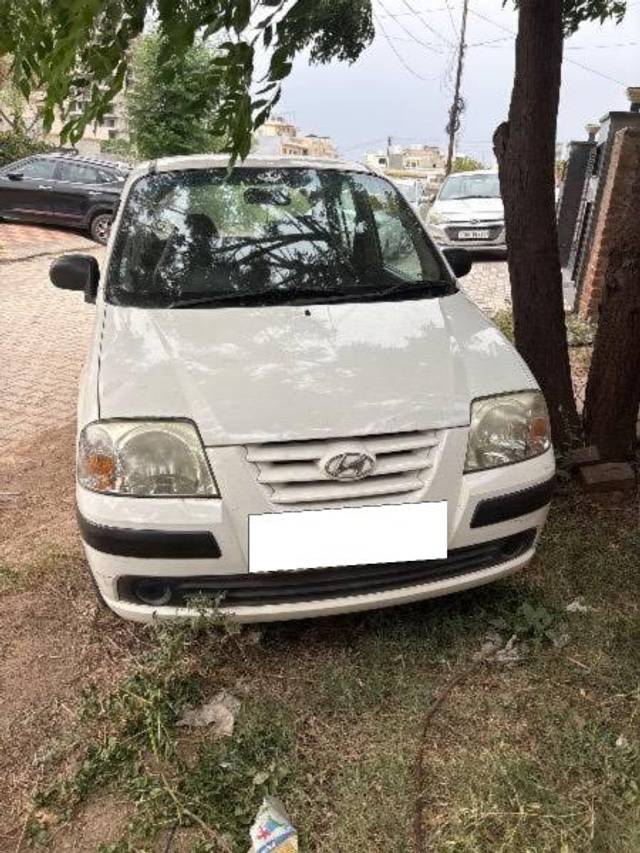 https://images10.gaadi.com/usedcar_image/4516832/original/processed_ac05a91d-db3c-455f-8560-e2bc16701f5b.jpg?imwidth=6402