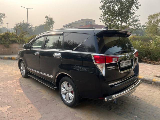 https://images10.gaadi.com/usedcar_image/4516840/original/cb7b4b6920d6f9443059949562c91e80.jpg?imwidth=6401