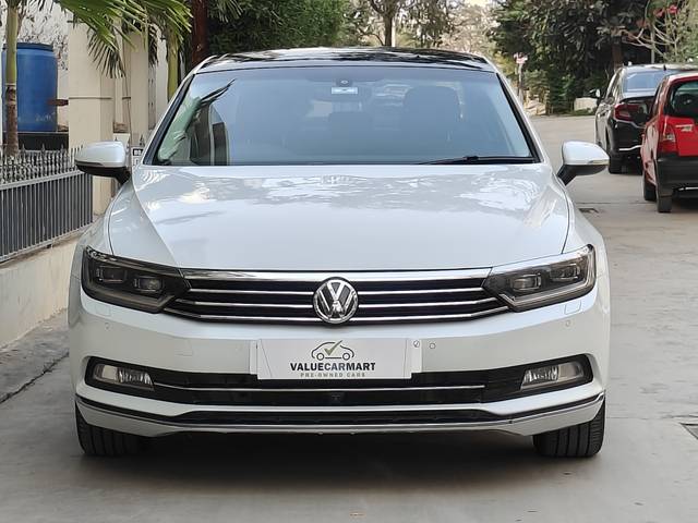 https://images10.gaadi.com/usedcar_image/4516845/original/784eccf5574ae4ec38c7a369ed81bec8.jpg?imwidth=6400