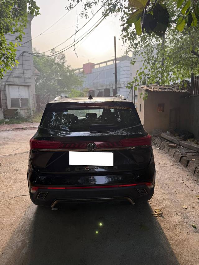 https://images10.gaadi.com/usedcar_image/4516905/original/processed_a6950a9e672ec87542570d92f03026e2.jpg?imwidth=6401
