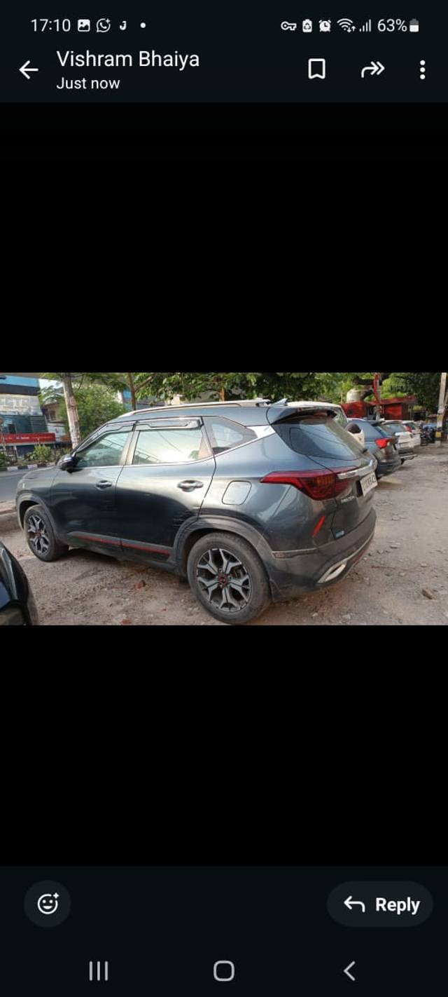 https://images10.gaadi.com/usedcar_image/4516908/original/d9a744e39525edac27674aa8f5a54240.jpg?imwidth=6402
