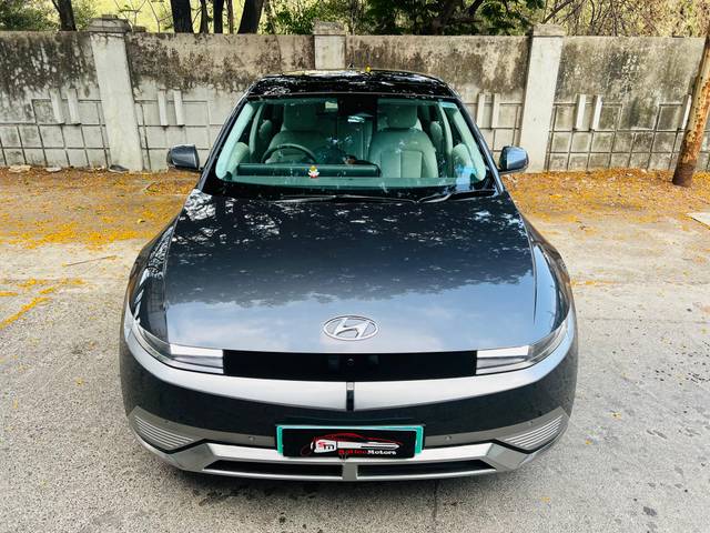 https://images10.gaadi.com/usedcar_image/4516912/original/c2d188157943794f8f1692fe6f0a0b3e.jpg?imwidth=6402