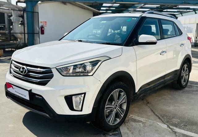 https://images10.gaadi.com/usedcar_image/4516921/original/2a9bee728611225ebfdbe1f57c719aa7.jpeg?imwidth=6402