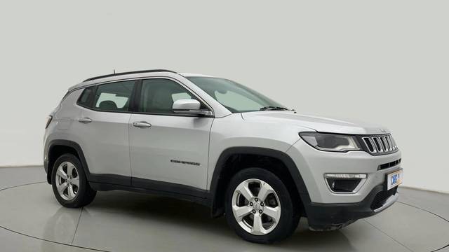 https://images10.gaadi.com/usedcar_image/4516929/original/030eedf12957597586aefe26534ceb3d.jpg?imwidth=6400