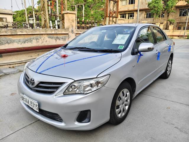 https://images10.gaadi.com/usedcar_image/4516931/original/37708bc5537302623b2a839d70ebf2d3.jpg?imwidth=6402