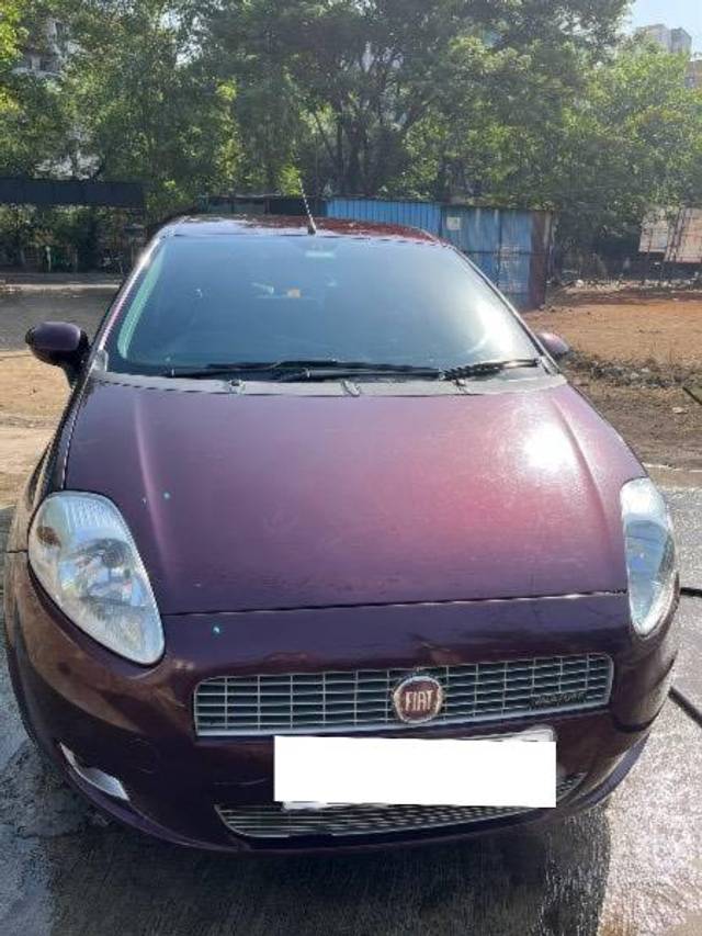 https://images10.gaadi.com/usedcar_image/4516937/original/processed_eab1bc7a-0583-4a6f-a6b1-9cab7a43f009.jpeg?imwidth=6402