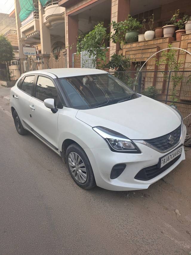 https://images10.gaadi.com/usedcar_image/4516946/original/994ed0d15613a2f5c33b3ef666346110.jpg?imwidth=6401