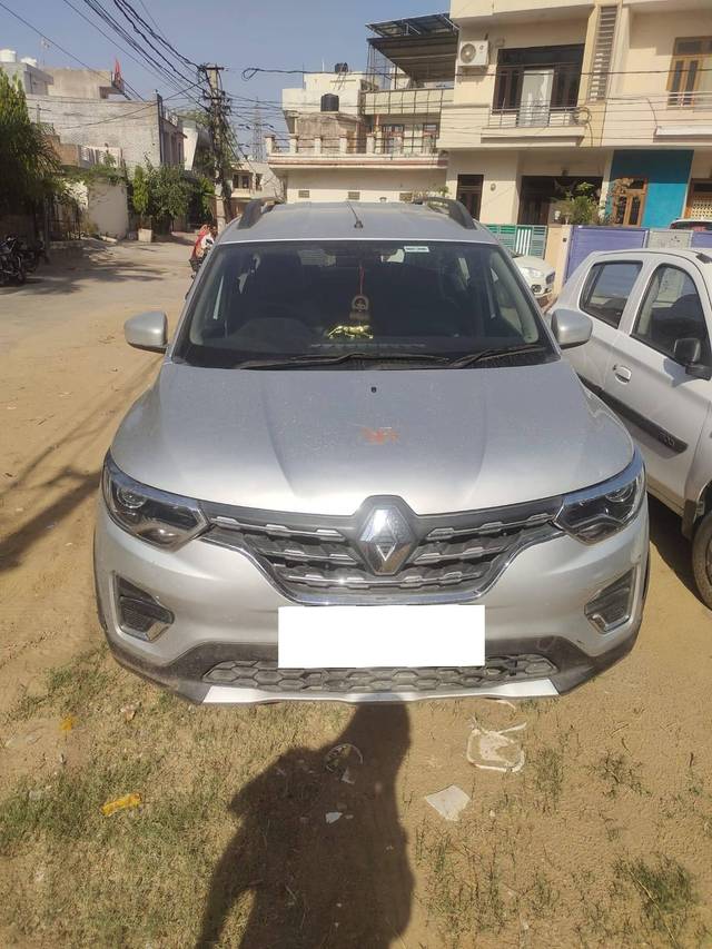 https://images10.gaadi.com/usedcar_image/4516992/original/processed_41a18567-8371-4c34-8c32-141fe3f0bceb.jpg?imwidth=6400