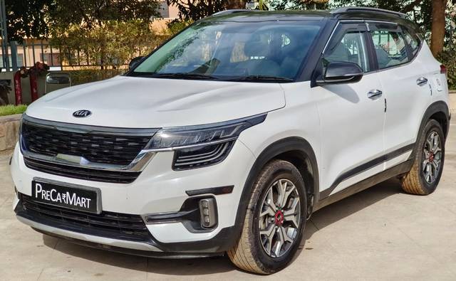 https://images10.gaadi.com/usedcar_image/4517003/original/e9e564061f05199adfe18a4df6568929.jpeg?imwidth=6401