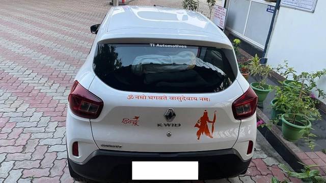 https://images10.gaadi.com/usedcar_image/4517007/original/processed_2bc1707a-a194-4ba2-8423-a9c9bcf04d68.jpeg?imwidth=6401