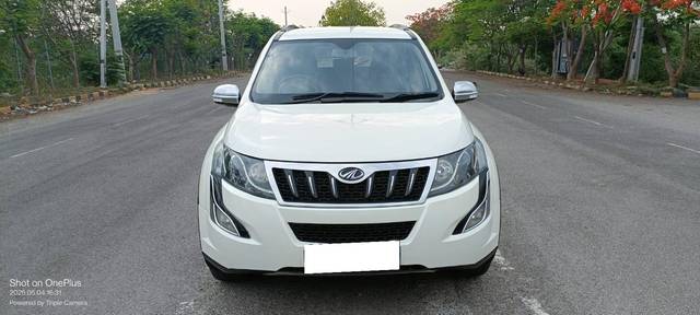 https://images10.gaadi.com/usedcar_image/4517028/original/processed_23a5ce9c84cc333b378ecd06bbebb3d9.jpg?imwidth=6400