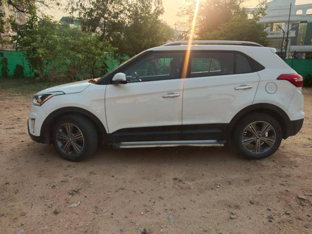 https://images10.gaadi.com/usedcar_image/4517032/original/processed_8d40d68d0c3b275f3935ac1a739c106f.jpg?imwidth=6402