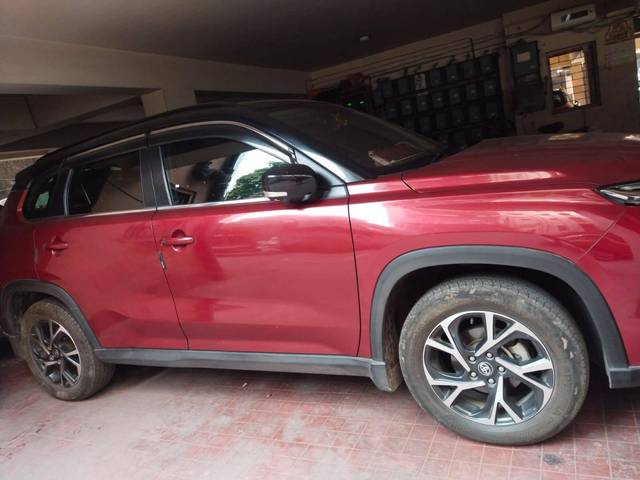 https://images10.gaadi.com/usedcar_image/4517069/original/processed_cc6260b7-6896-41b5-be3b-1240f7d1ab0e.jpg?imwidth=6400